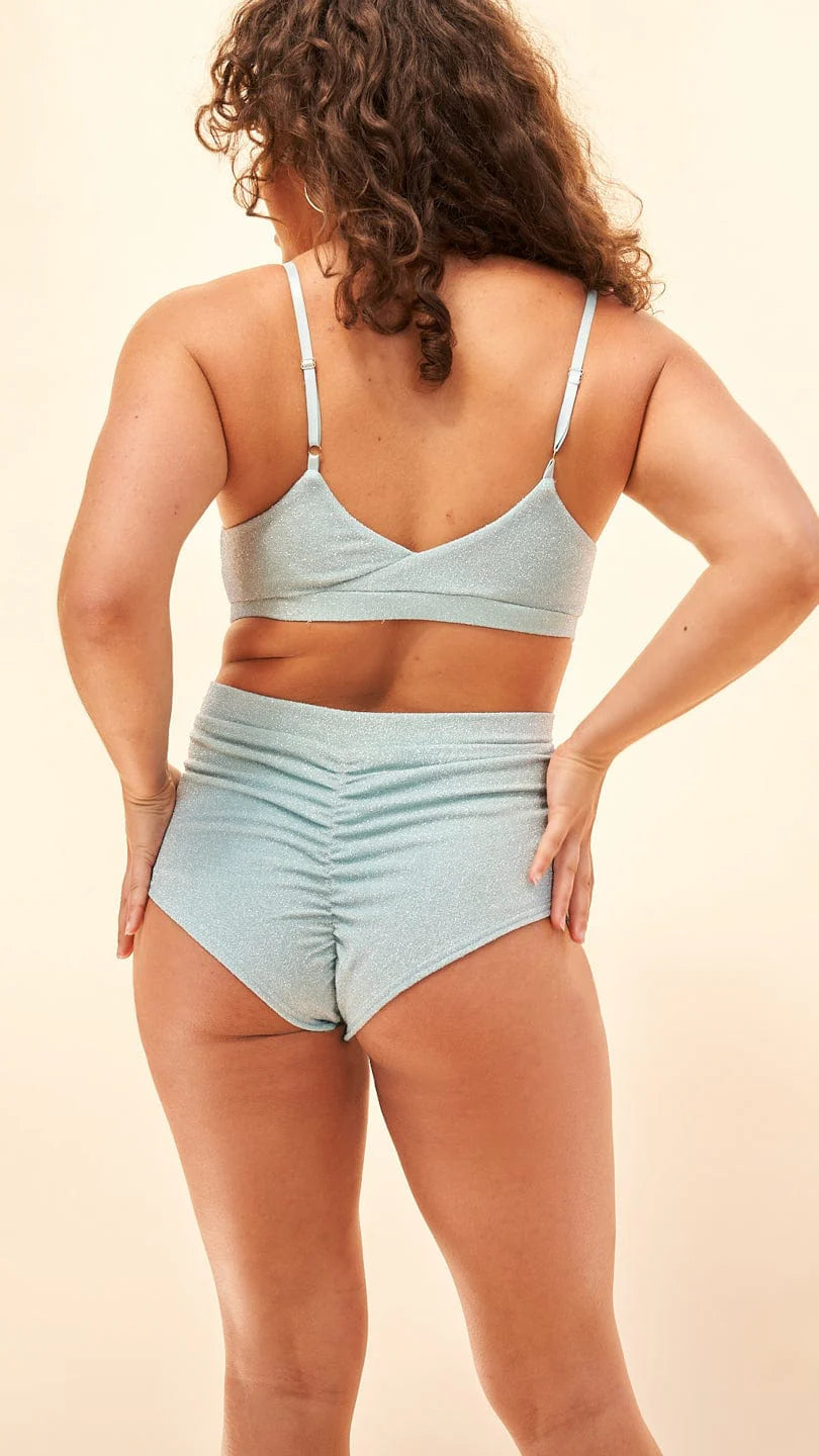 High Waist Shorts - Basic Scrunch Shorts Crystal Blue
